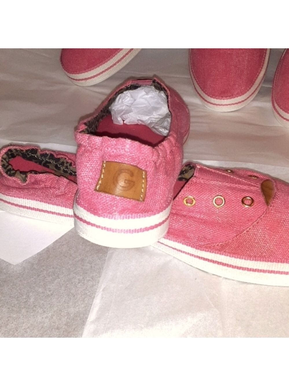 Guess Pink Womens Shoes Casual Sneakers New! 7 1/2 - Picture 6 of 13